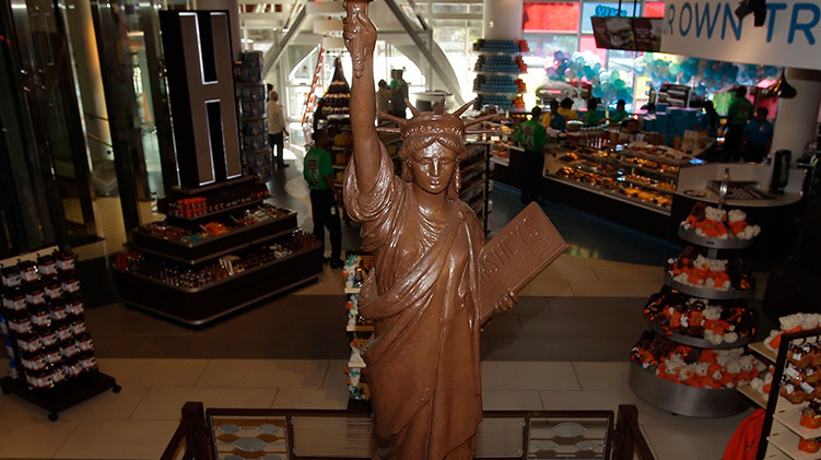 Hersheys Chocolate World Lady Liberty